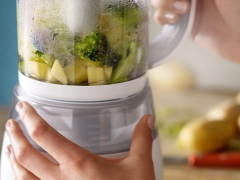 Baby blender steamer