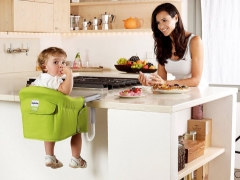 Hanging chair for feeding