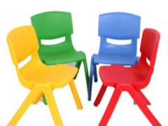 Children's plastic chair: types and features