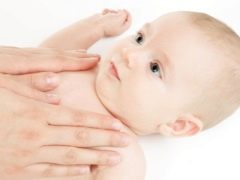 How to massage a child 4-5 months?