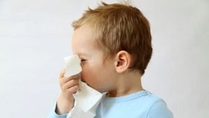 How to remove swelling of the nose in a child?