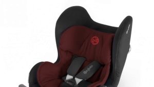 Inserts in a car seat for newborns: types and their characteristics