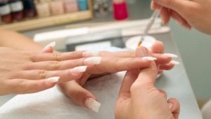 At what age can you do a manicure and build up your nails?