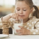 The benefits of oatmeal cookies for children and the best recipes