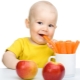 What foods can be eaten raw to children and at what age should we start feeding them?