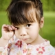 Treatment of conjunctivitis in children at home