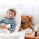 How to distinguish a viral infection in a child from a bacterial one?