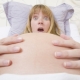 How to start labor in primiparous women? Signs and sensations during first birth