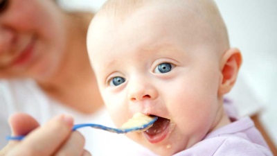 Mashed potatoes as baby food