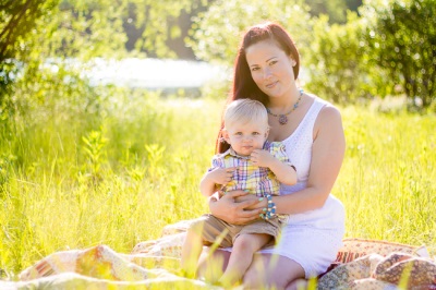 Baby 1.5 years old with mom